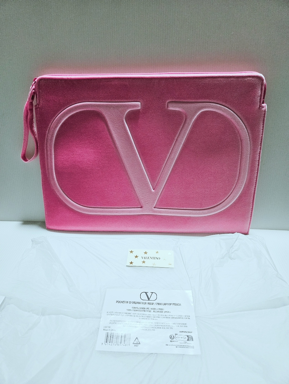 Valentino Garavani Pochette D'ordinateur Rose / Pink Laptop IPad Computer Pouch
